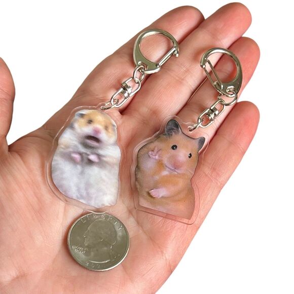 Iconic Blurry Hamster Meme Acrylic Keychain - Picture 7 of 7